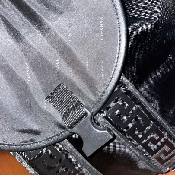 Versace. Black And Blue Carry Bag. - Picture 3 of 5